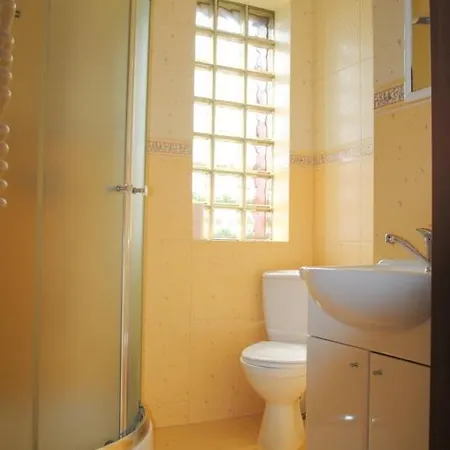 Jaskolka Kwatera prywatna *