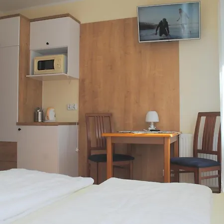 Jaskolka Kwatera prywatna *