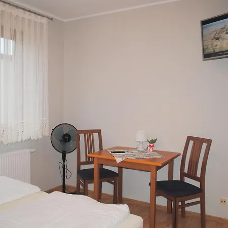 Проживание в семье Jaskolka