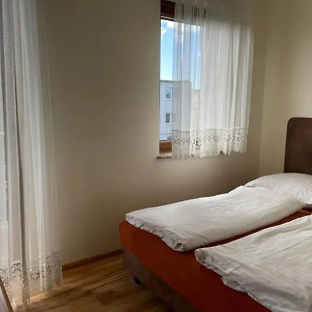 Jaskolka * Władysławowo