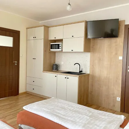 Jaskolka * Władysławowo