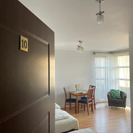 Jaskolka * Władysławowo