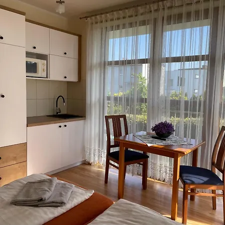 Jaskolka * Władysławowo