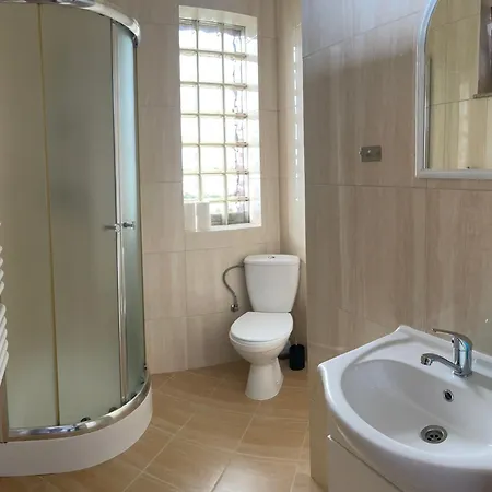 Jaskolka Проживание в семье Владыславово