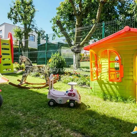 Jaskolka Проживание в семье *