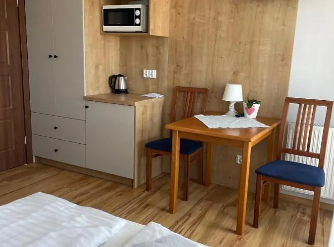 Jaskolka * Władysławowo