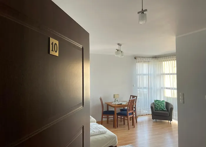 Jaskolka * Władysławowo