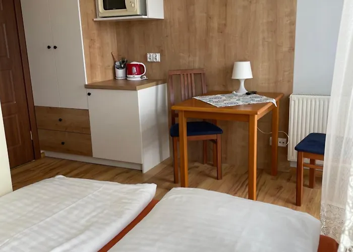 Jaskolka * Władysławowo